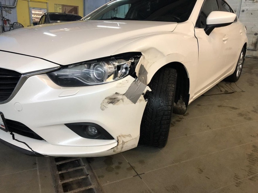 Комплекс кузовных работ Mazda 6 Фото Mazda 6 до ремонта
